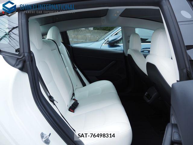 Tesla MODEL 3 2022-03 7964128-7