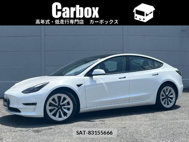 Tesla MODEL 3 2021-10 8132695-0
