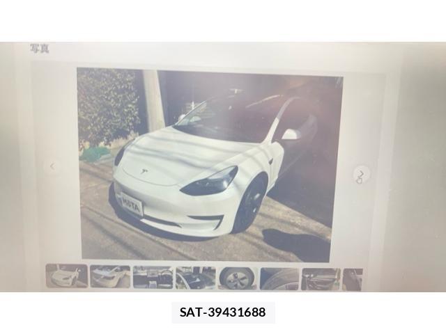 Tesla MODEL 3 2023-09 8232145-0
