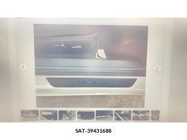Tesla MODEL 3 2023-09 8232145-11