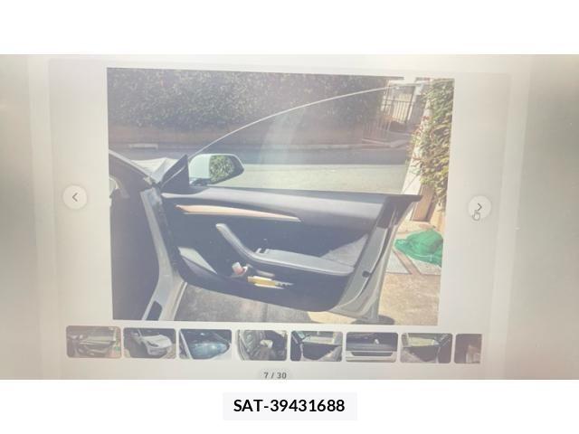 Tesla MODEL 3 2023-09 8232145-6