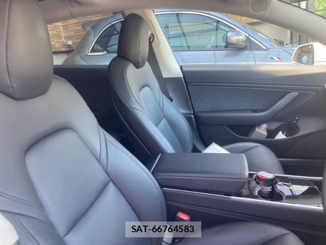 Tesla MODEL 3 2020-08 8232146-9