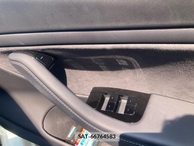 Tesla MODEL 3 2020-08 8232146-10