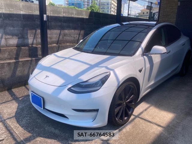 Tesla MODEL 3 2020-08 8232146-1