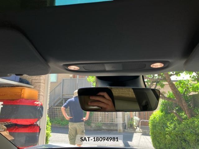 Tesla MODEL 3 2020-09 8317644-19