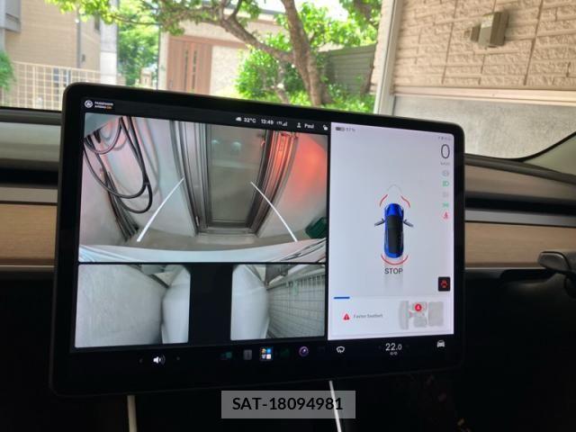 Tesla MODEL 3 2020-09 8317644-22