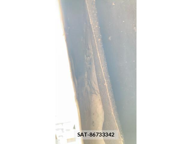 Tesla MODEL 3 2021-07 8317645-25
