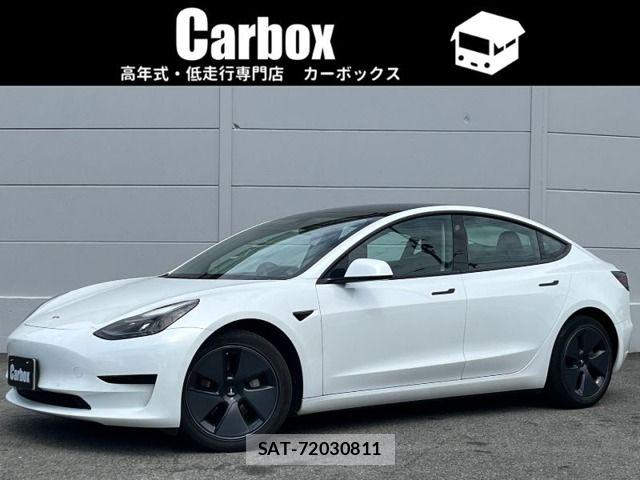 Tesla MODEL 3 2021-08 8355784-0