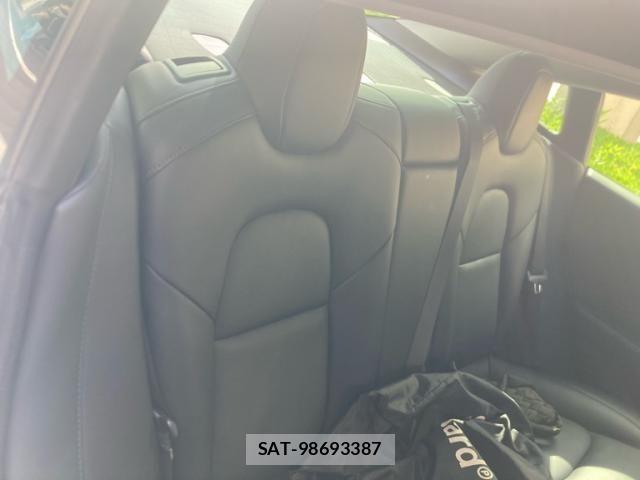 Tesla MODEL 3 2020-09 8369424-9