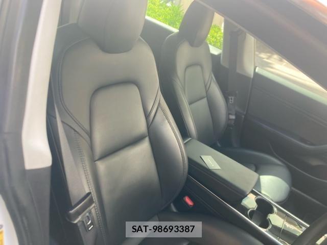 Tesla MODEL 3 2020-09 8369424-14