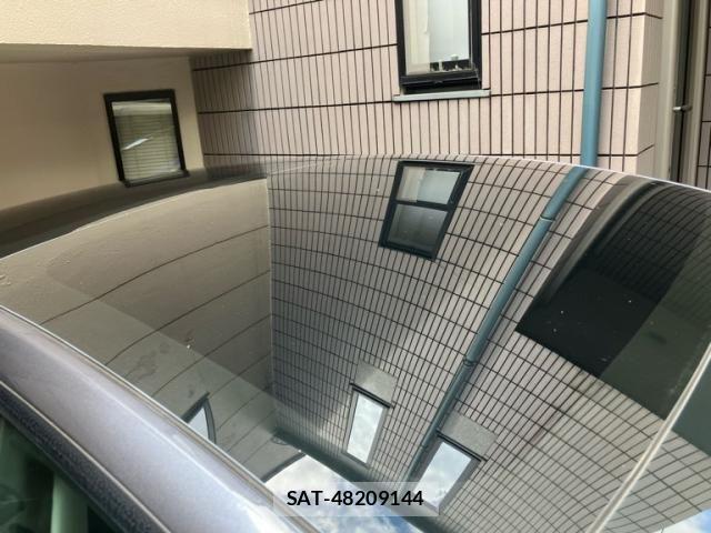 Tesla MODEL 3 2021-05 8415473-7