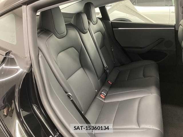 Tesla MODEL 3 2024-12 8486179-11