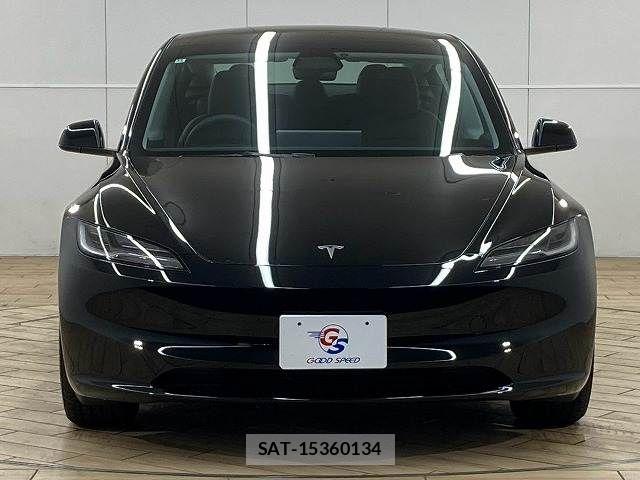 Tesla MODEL 3 2024-12 8486179-14