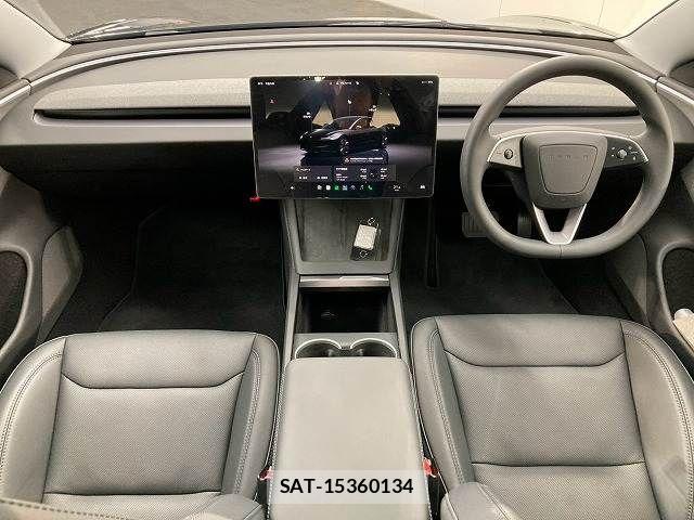 Tesla MODEL 3 2024-12 8486179-1