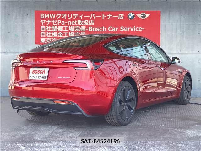 Tesla MODEL 3 2025-09 8527781-11