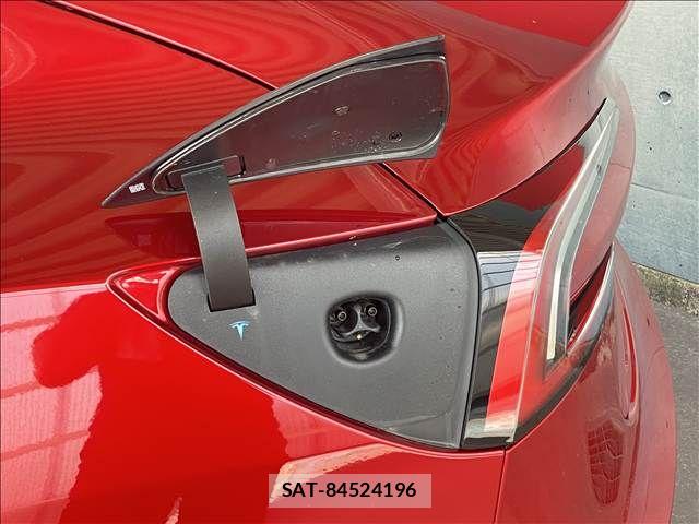 Tesla MODEL 3 2025-09 8527781-13