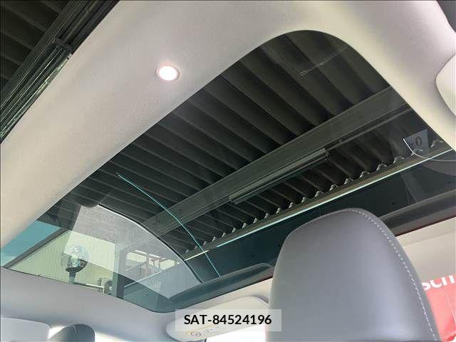 Tesla MODEL 3 2025-09 8527781-18