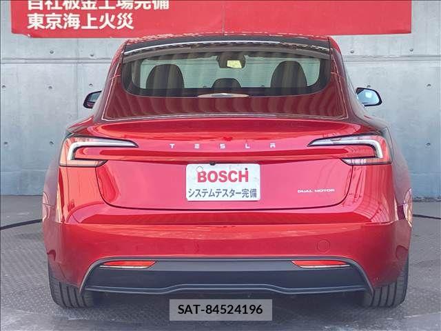 Tesla MODEL 3 2025-09 8527781-6