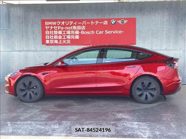 Tesla MODEL 3 2025-09 8527781-8