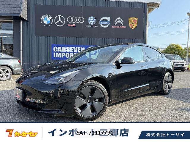 Tesla MODEL 3 2022-03 8563813-0