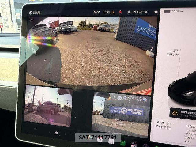 Tesla MODEL 3 2022-03 8563813-28