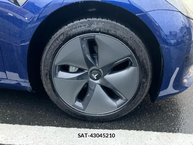 Tesla MODEL 3 2019-12 8563816-5
