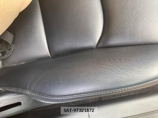 Tesla MODEL 3 2022-06 8563814-12