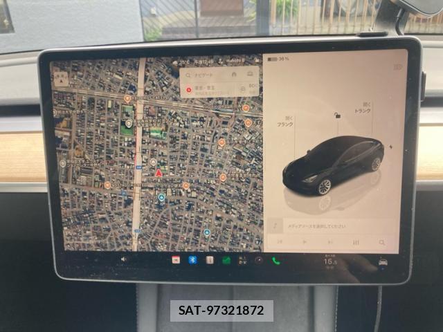 Tesla MODEL 3 2022-06 8563814-18