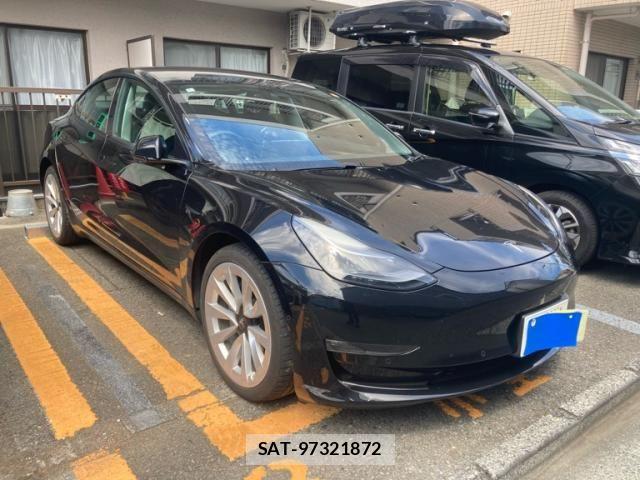 Tesla MODEL 3 2022-06 8563814-1
