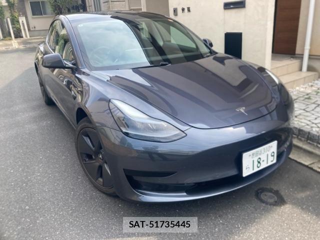 Tesla MODEL 3 2022-06 8629366-0