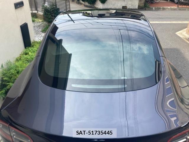 Tesla MODEL 3 2022-06 8629366-3