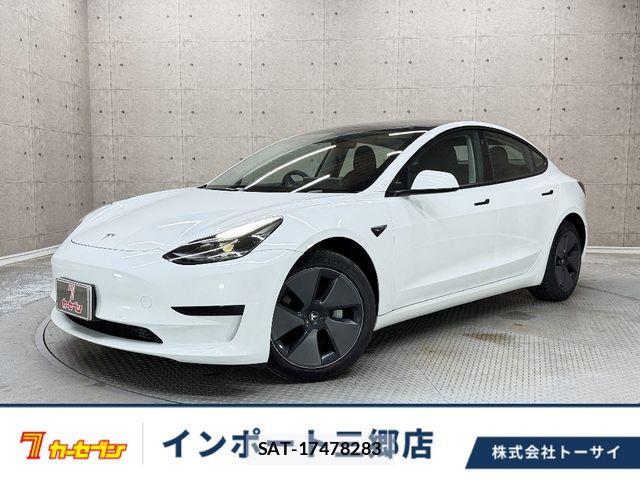 Tesla MODEL 3 2022-06 8667032-0