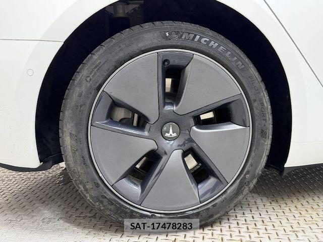 Tesla MODEL 3 2022-06 8667032-18