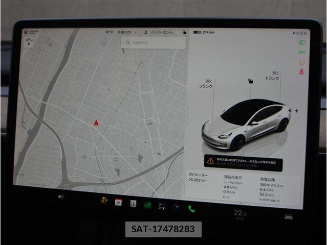 Tesla MODEL 3 2022-06 8667032-27