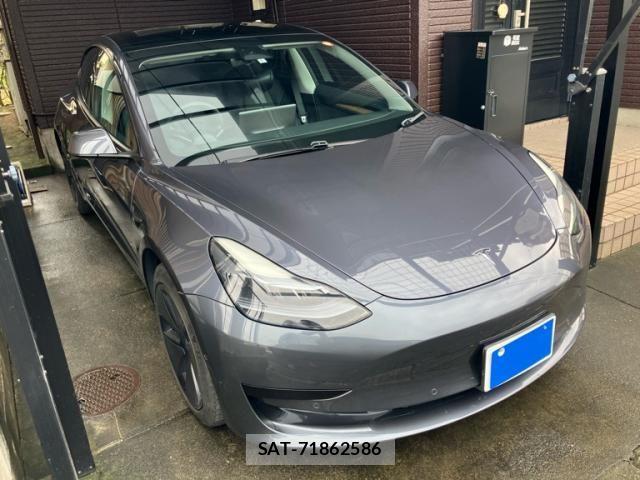 Tesla MODEL 3 2022-09 8667031-0