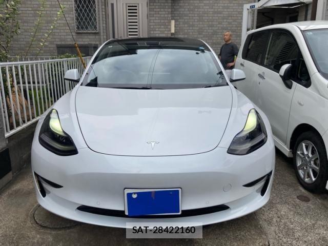 Tesla MODEL 3 2022-03 8782364-0