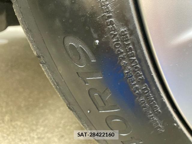 Tesla MODEL 3 2022-03 8782364-6