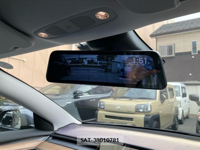 Tesla MODEL 3 2023-08 8850875-20