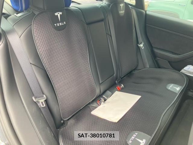 Tesla MODEL 3 2023-08 8850875-6