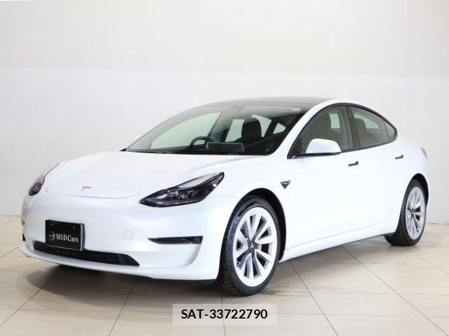 Tesla MODEL 3 2021-08 8882618-0