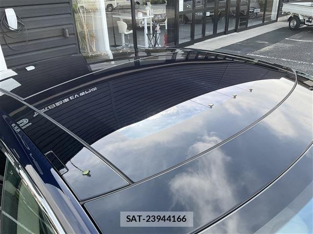 Tesla MODEL S 2014-12 1103510-11