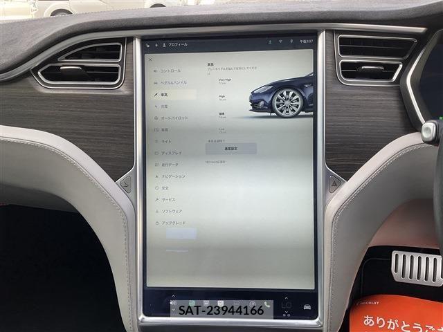 Tesla MODEL S 2014-12 1103510-22
