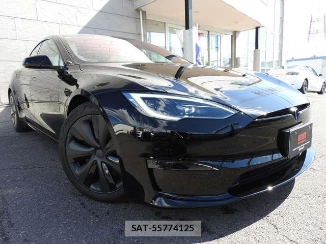 Tesla MODEL S 2023-10 8038759-17
