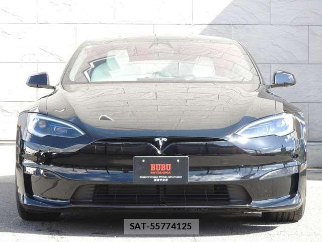 Tesla MODEL S 2023-10 8038759-1