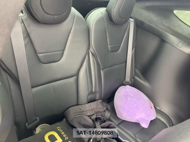 Tesla MODEL X 2017-12 6504177-11