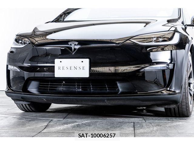 Tesla MODEL X 2023-11 7226130-9
