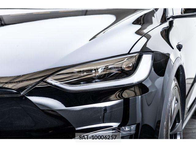 Tesla MODEL X 2023-11 7226130-11