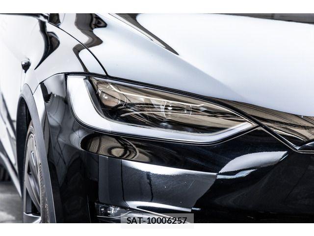 Tesla MODEL X 2023-11 7226130-13