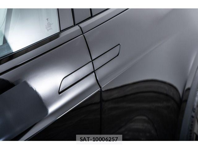 Tesla MODEL X 2023-11 7226130-17