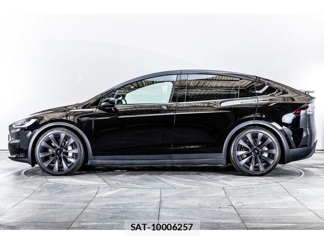 Tesla MODEL X 2023-11 7226130-4